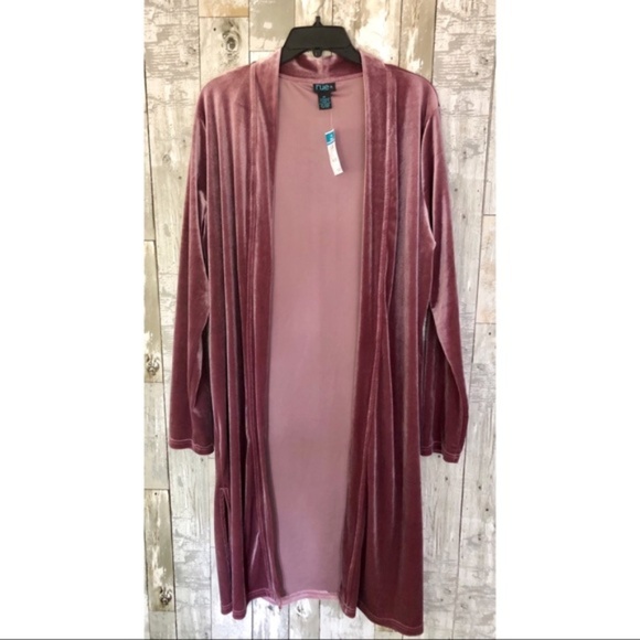 Rue21 Sweaters - NWT Velour Duster